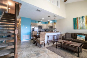 9 G, Two Bedroom Condo